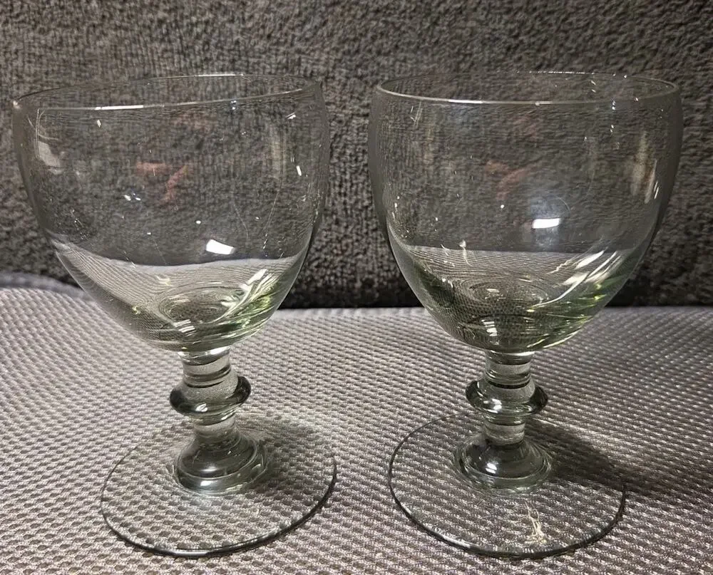 Set Of 2 clear pressed glass goblets with a bulbous stem 4